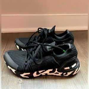 Stella McCartney X Adidas Ultraboost 20 Like New